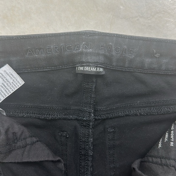 American Eagle Black Jegging 2 Short - Picture 2 of 4